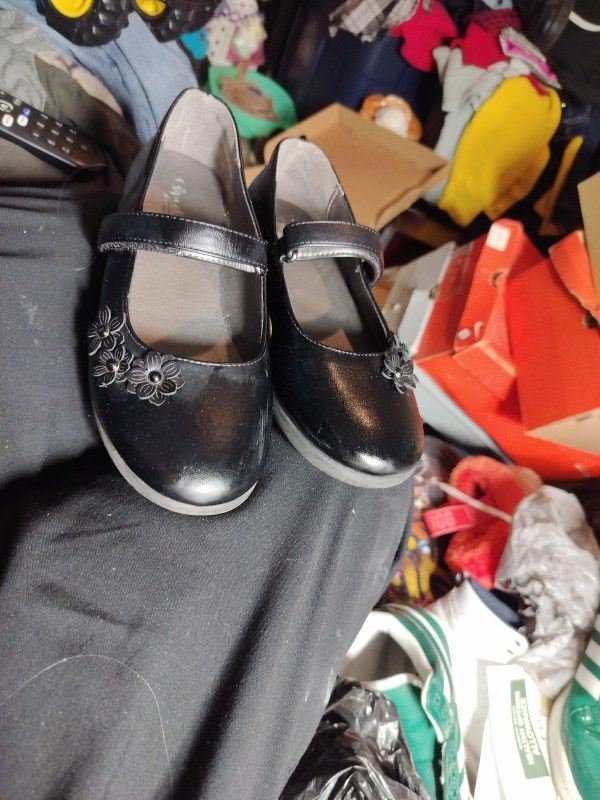 Cupcakes Contour Girls Youth Size 3 Cinderella Flats