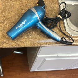 Babyliss Blow dryer 