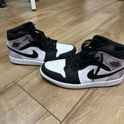 Jordan 1 Mid Zen Master Black Size 8.5