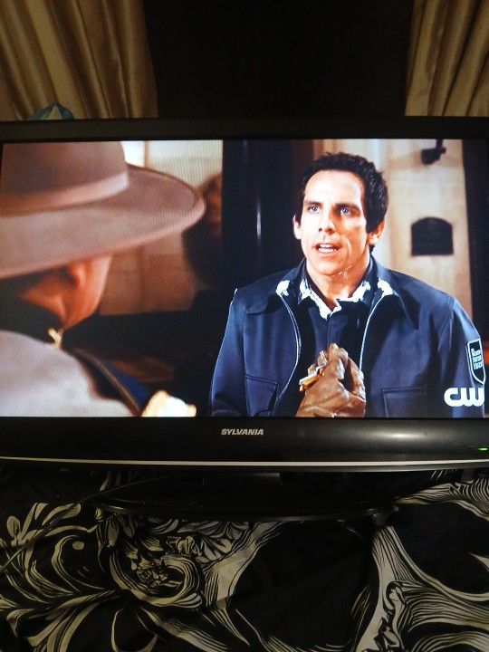 Sylvania Flat Screen Tv