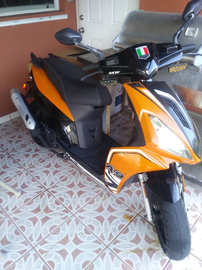 Moto 125 cc Titulo en mano. En perfectas condiciones.