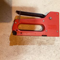 Staple Gun