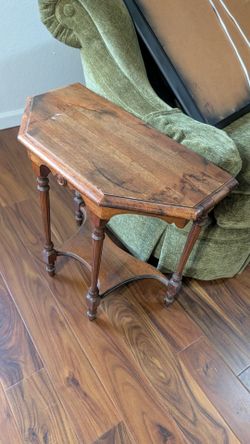 Small end table