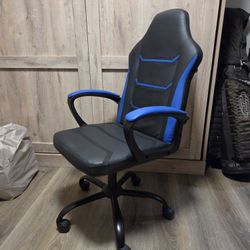 Gaming Office Chair - Swivel Rolling Desk Chair