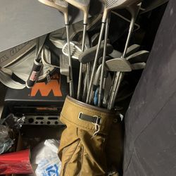 Golf Clubs 