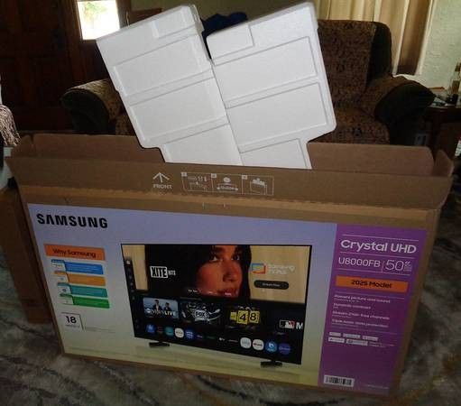 TV Box - 50 inch Empty TV Box and Foam