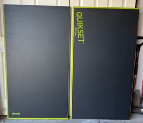 Foldable table tennis set by Franklin.  Ping pong board for pool table