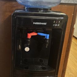 Water Dispenser 