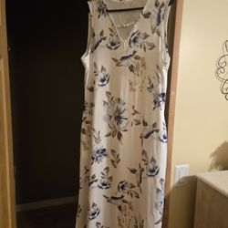 White Floral Short Sleeve Dress