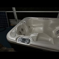 Hot spring JetSetter Hot Tub