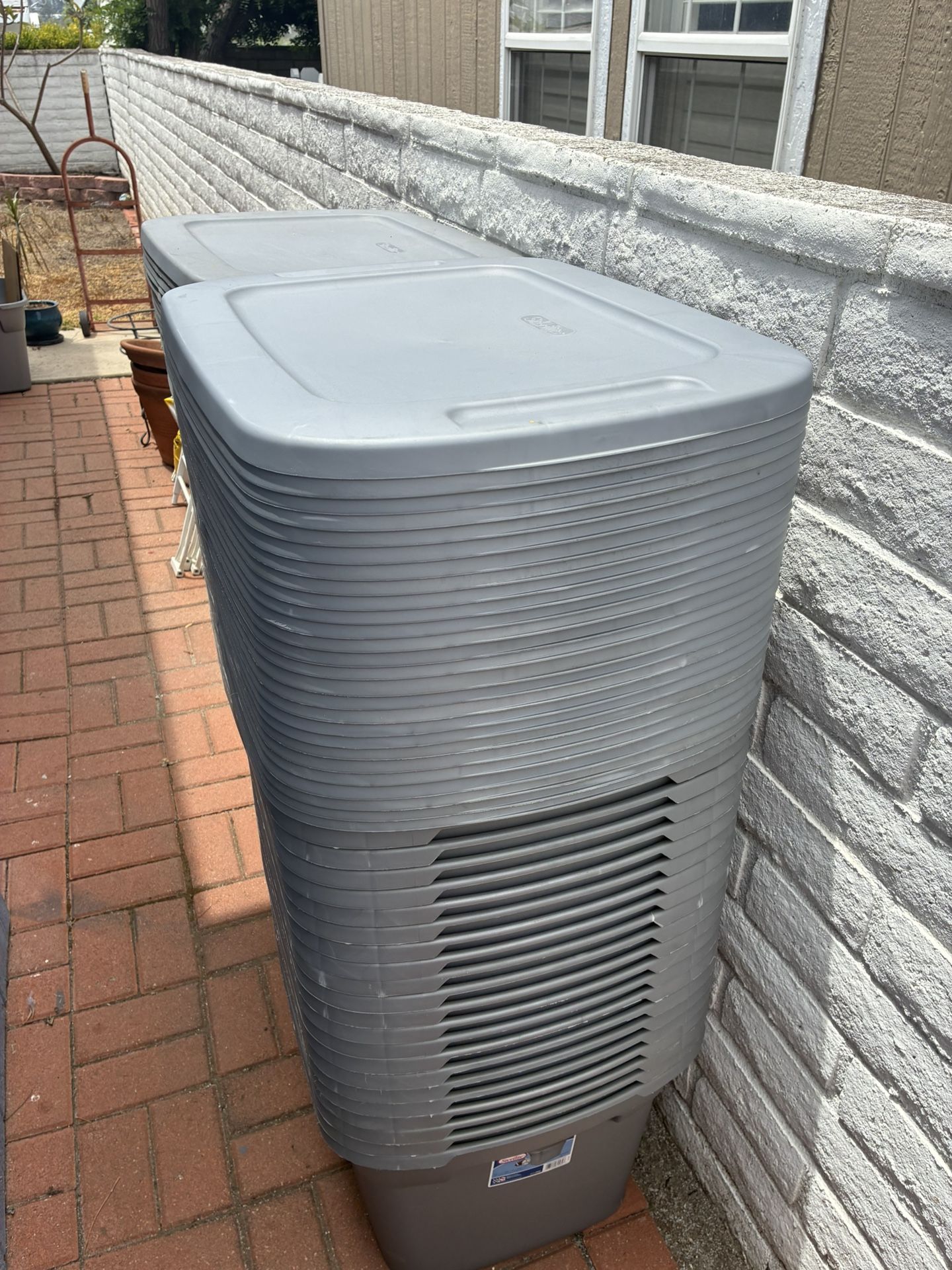 23 Storage Bins Tubs W/ Lids Brand Is Sterilite