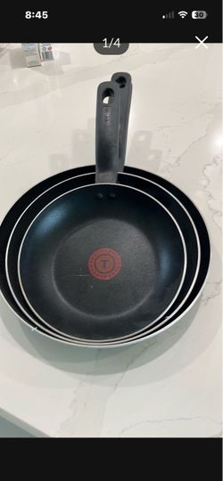 3 T-Fal Frying Pans set of 3