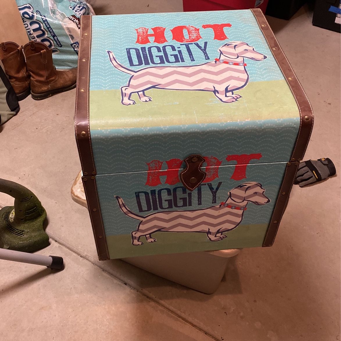Dog Crate Box