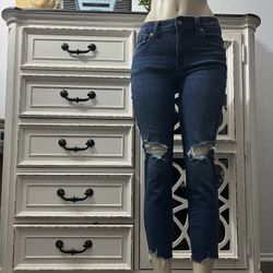 Skinny Jeans And Shorts 