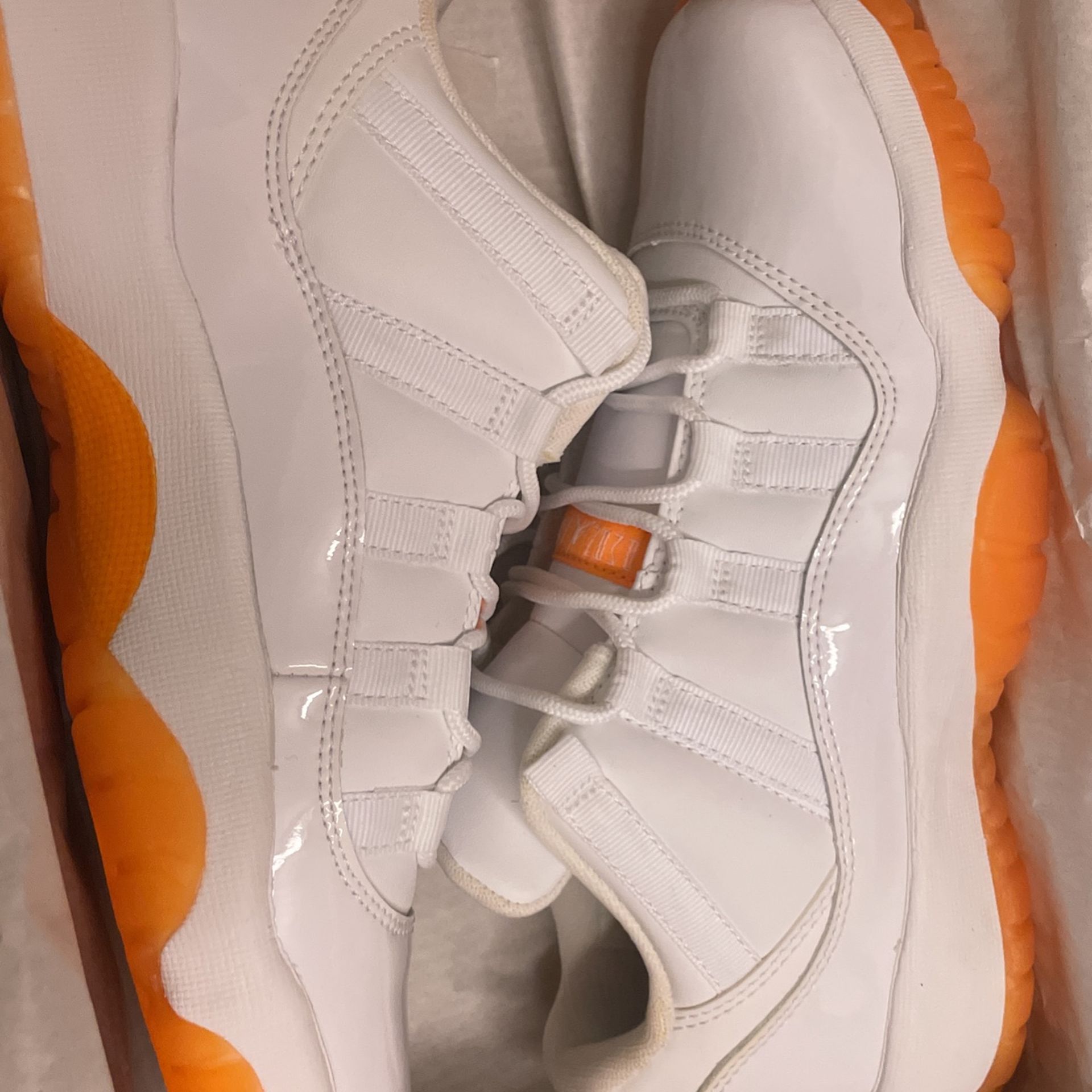 Jordan 11 Citrus Lows Gs 6y