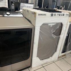 Samsung  Champaña  Washer And  Drye Set 