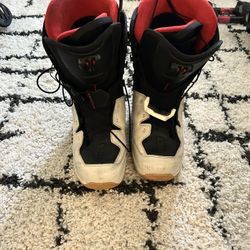 Snowboard Boots -  Salomon Malamute - US Size 11-11.5 Men’s