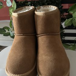 Warm Brown Suede Slip On Platform Boot-Women’s 8.5