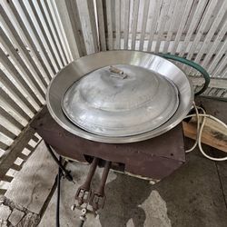 Gas-Powered burner/pot for Outdoor Cooking