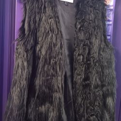 Faux Fur Vest L/XL
