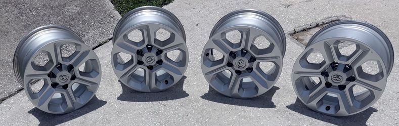 Toyota 17 in factory wheels