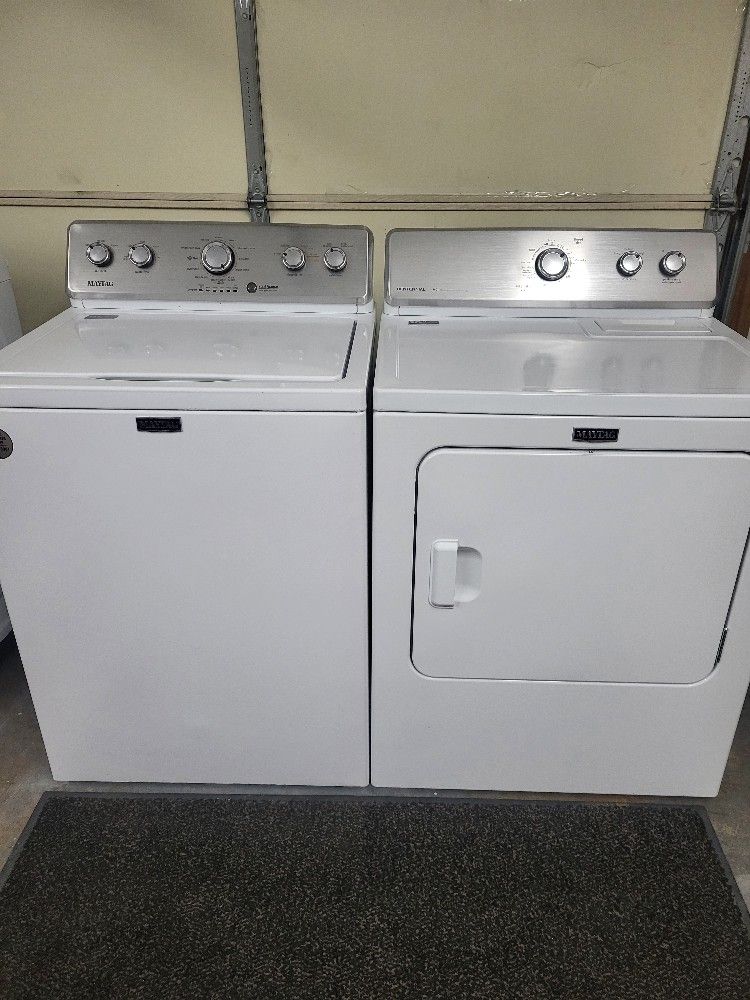 Maytag Washer And Dryer Set 