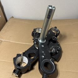 HD OEM Triple tree (off A 2025 Street Glide)