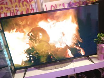 TCL 4K TV 55" ROKU (NO REMOTE)
