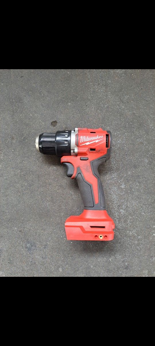 Milwaukee M18 Compact Brushless Drill 