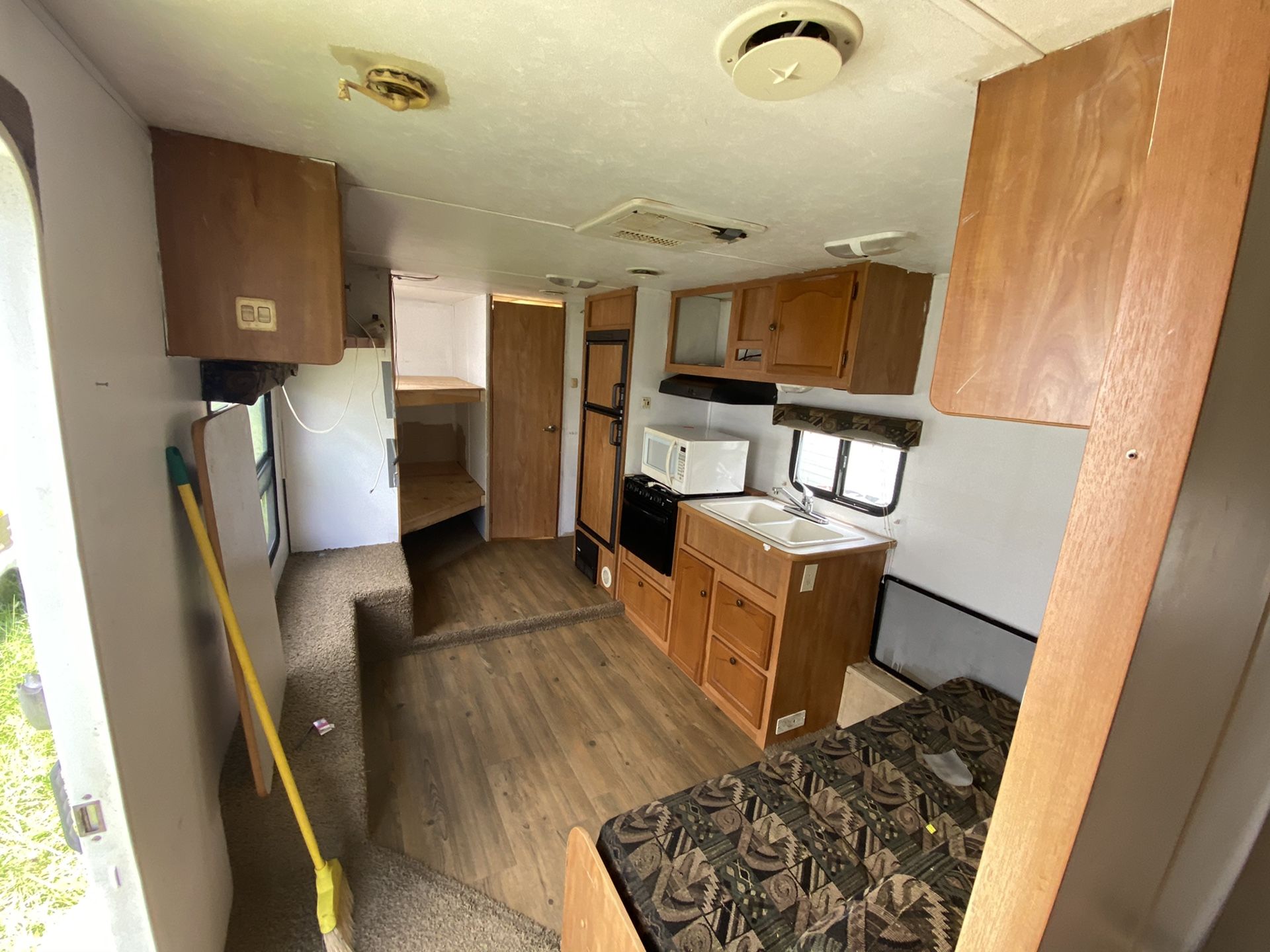 2008 travel star by starcraft 28ft for Sale in Kissimmee, FL OfferUp