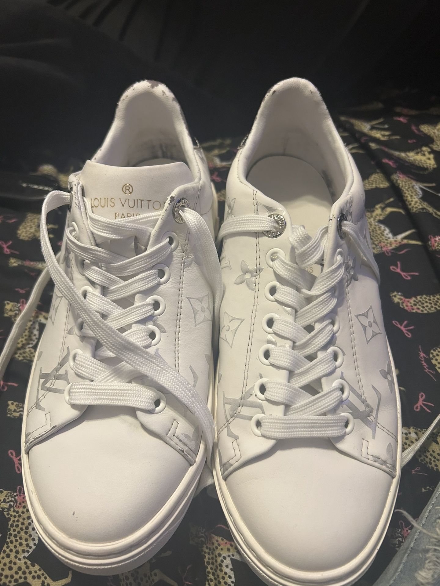 Women’s Lois Vuitton Sneakers