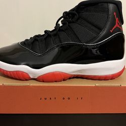 Size 9 Jordan 11 Retro Bred