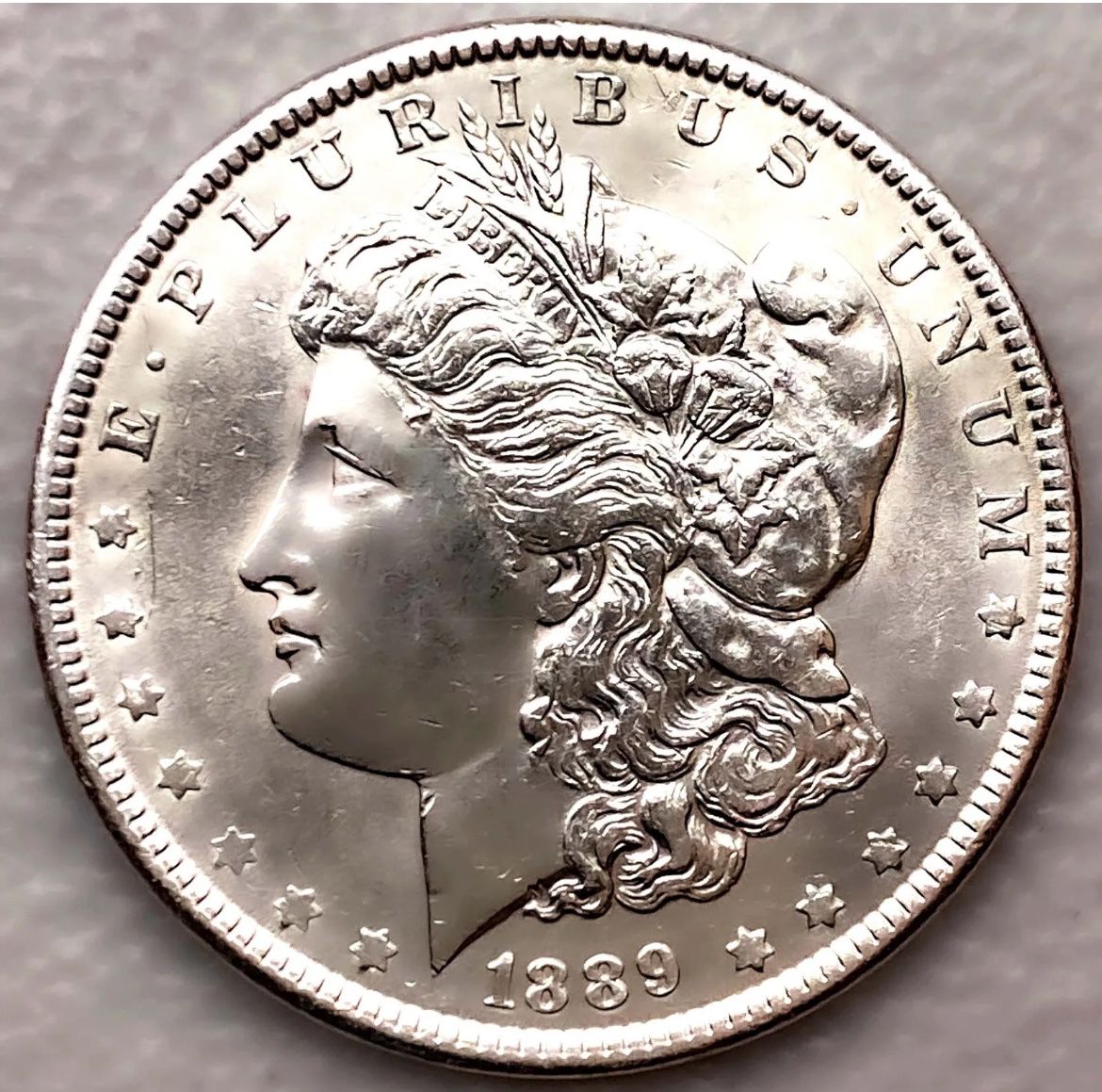 1889 AU/UNC MORGAN SILVER DOLLAR 90% $1 COIN US 