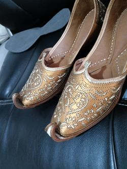 Hindi Men Wedding shoes