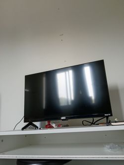 Hiro 24 inch Roku TV
