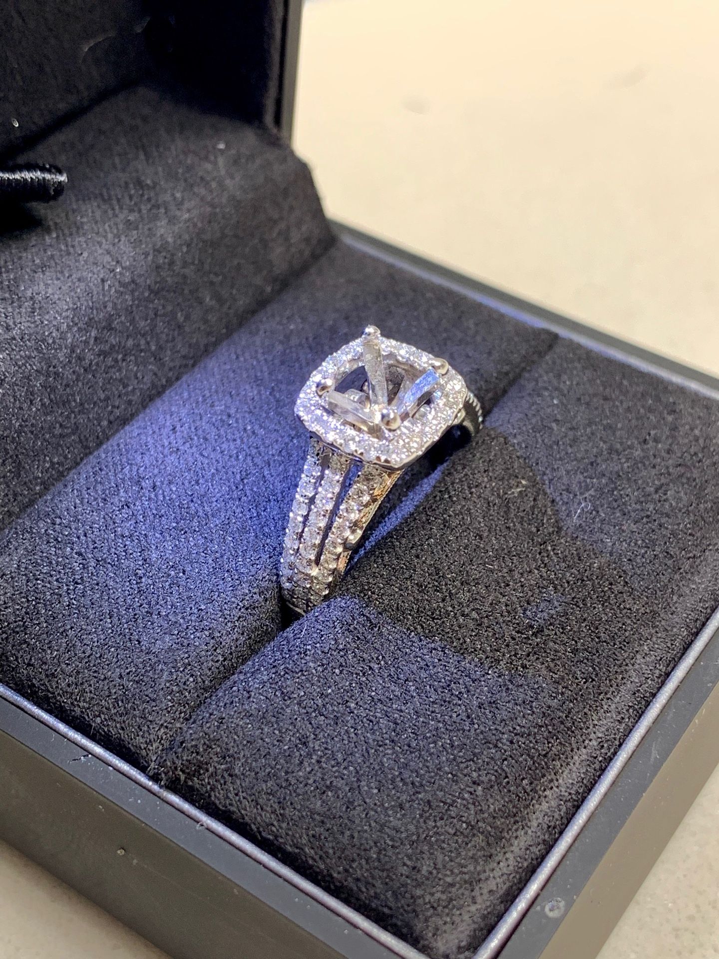 Peter Lam luxury royal tiara White and rose gold engagement ring setting