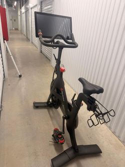 Original Peloton Bike w/ Touchscreen Display - Barely Used / Great Shape