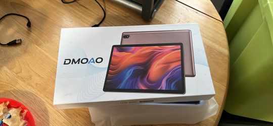 DMOAO Android Tablet in Box