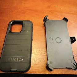 iPhone 14 Pro OtterBox Defender Pro Phone Case