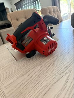 MilwaukeeM18 Circular Saw