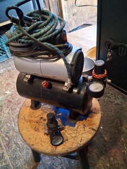 Airbrush Mini Air Compressor with Tank