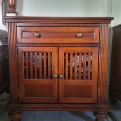 Wood King Size Bed