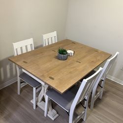 Dining Table & Chairs 
