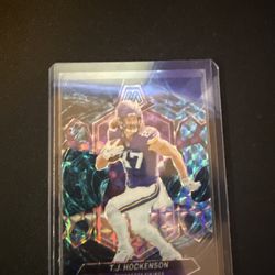 T.J. Hockenson Case Hit 