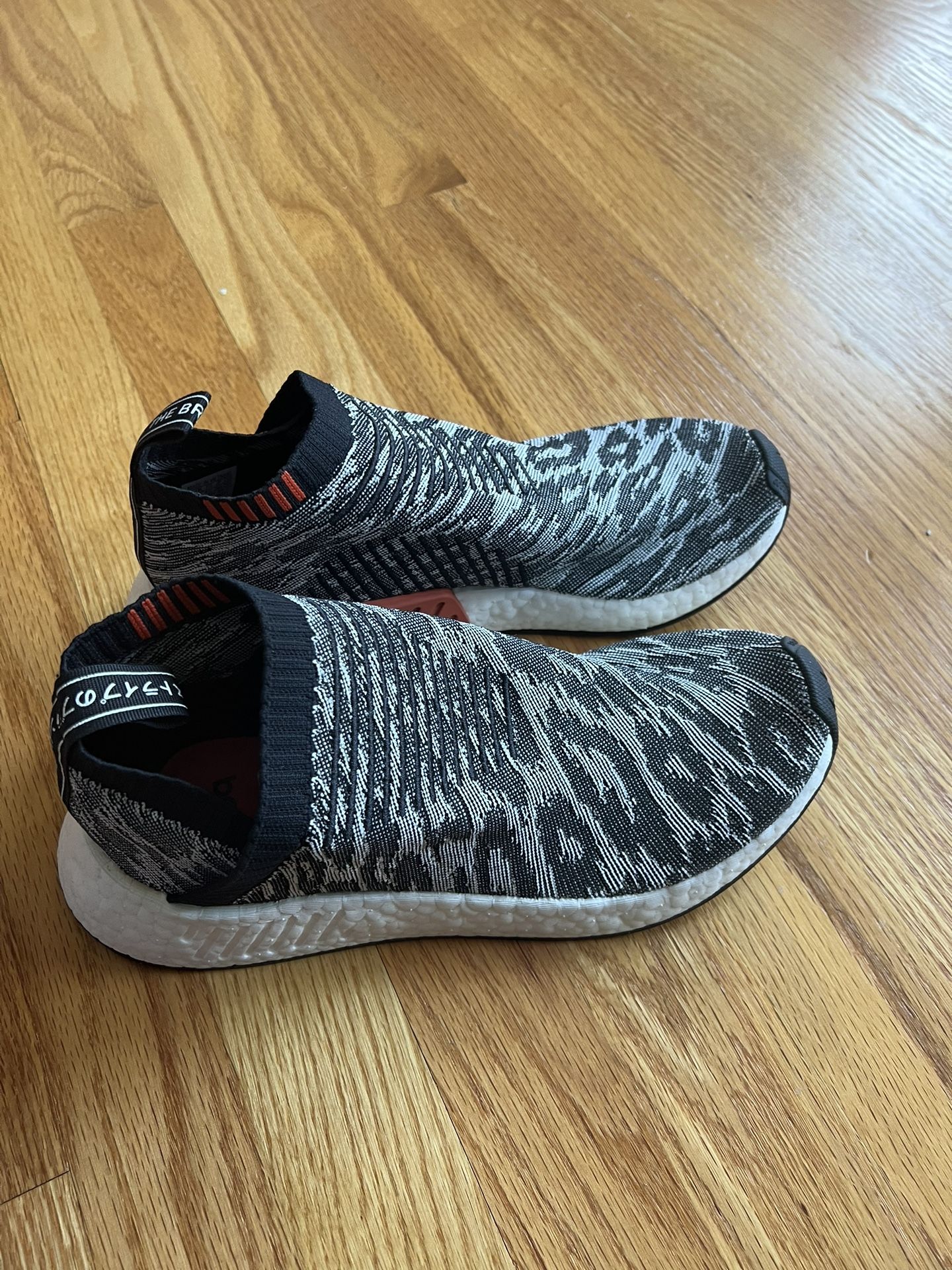 New ADIDAS NMD CS2 PK CITY SOCK CORE BLACK GREY BZ0515 Size 8 PRIMEKNIT