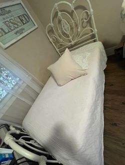 Shabby Chic Bed Frame Twin