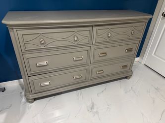 Dresser with mirror