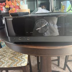 Yamaha TSR-700