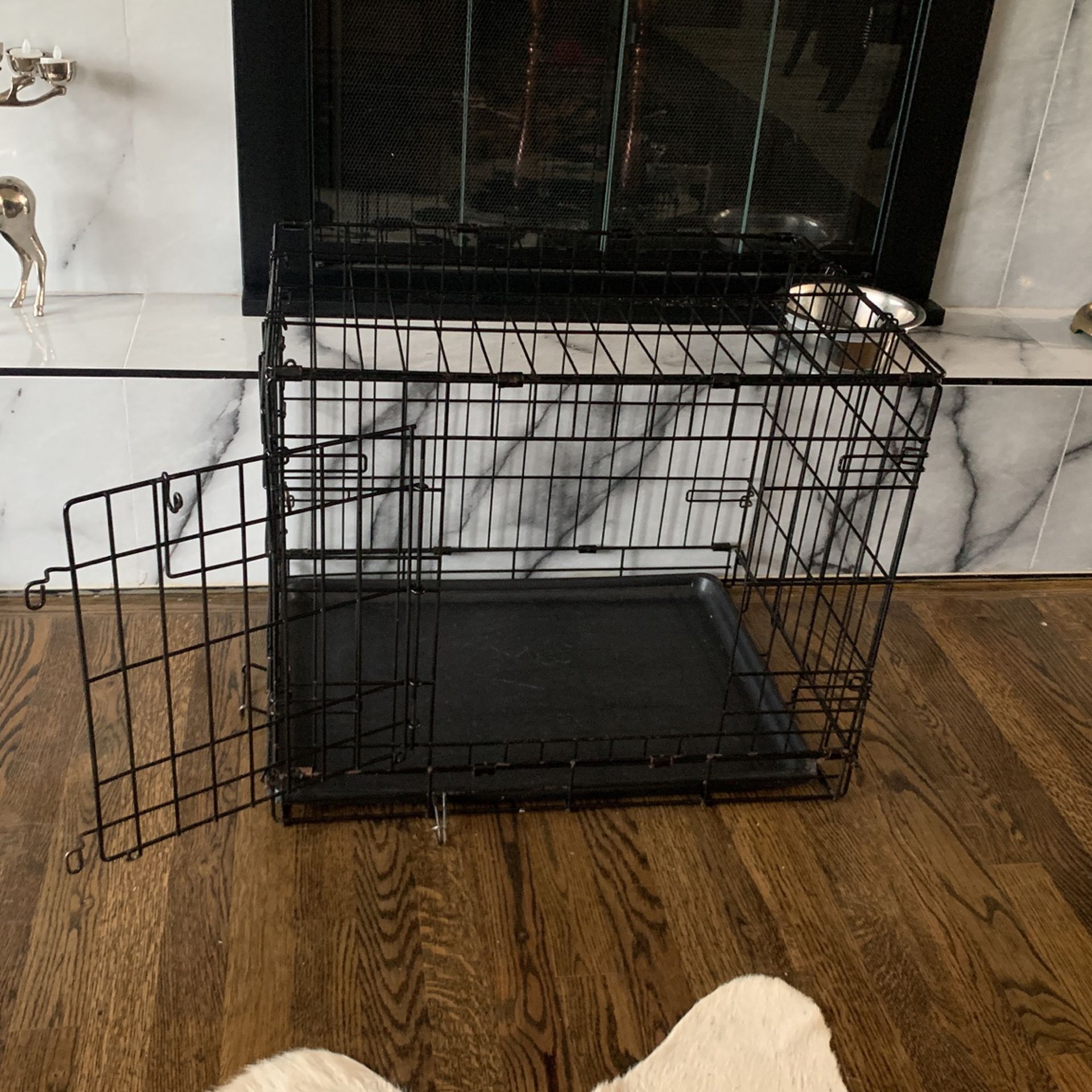 Medium Size Dog Cage 