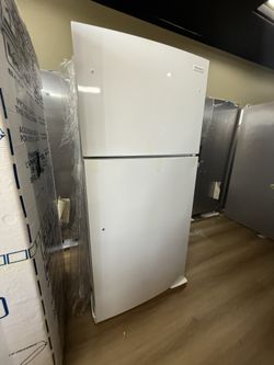 Top And Bottom Frigidaire White Refrigerator